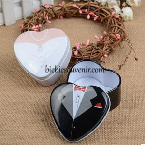 souvenir pernikahan bride and groom tin can